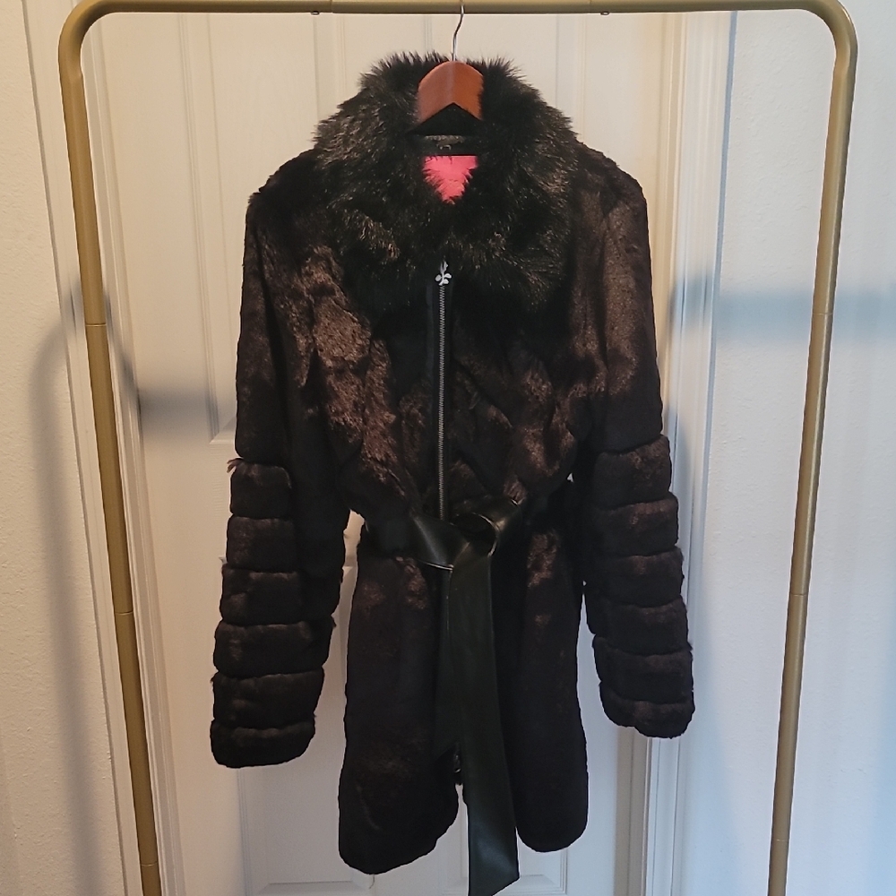 Betsey Johnson Rare Elegant Black Faux Fur Women's Coat